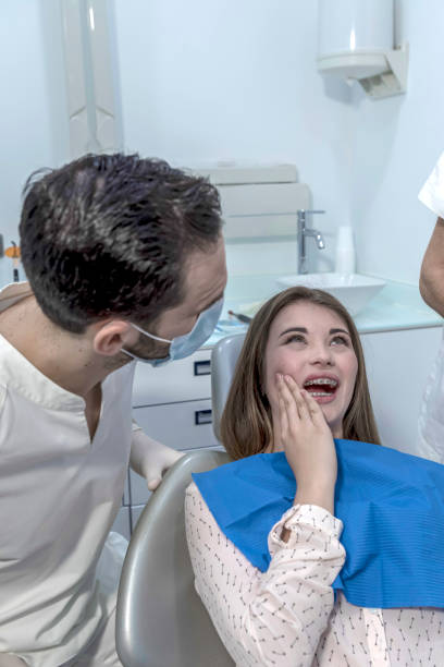 Best Emergency Dentist for Knocked-Out Tooth in Linln Park, CO